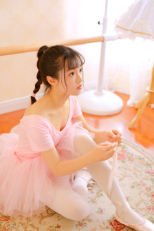 吸血裸女